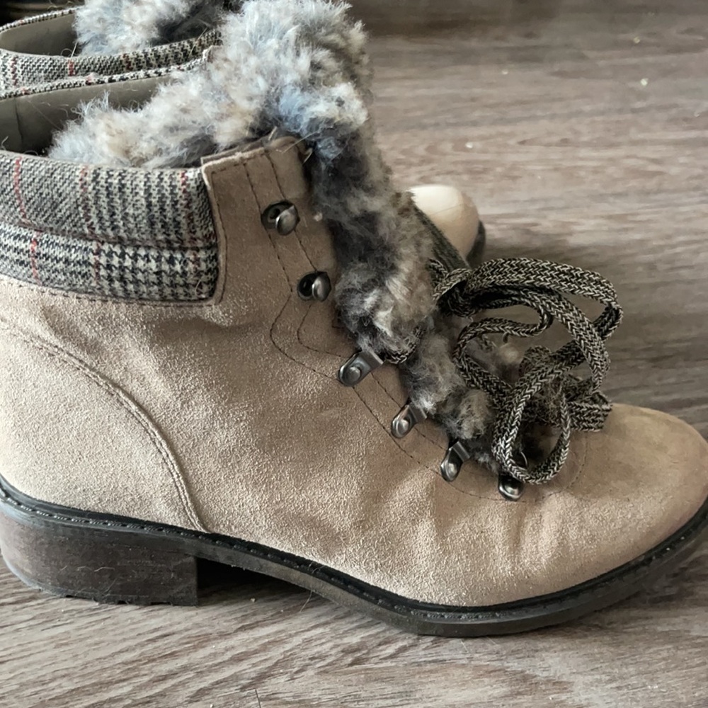 Sam Edelman Darrah fur lace-up boots